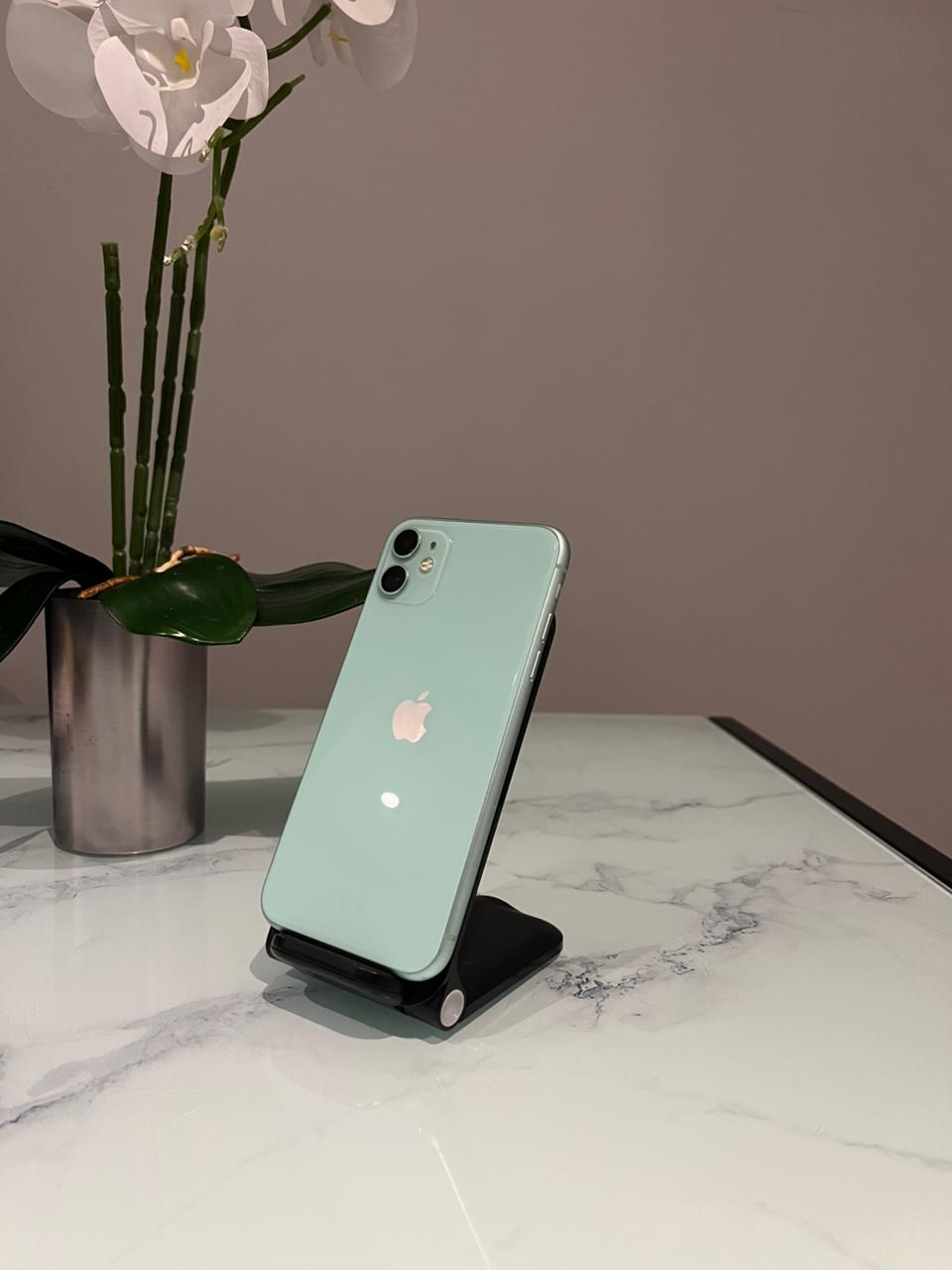 iPhone 11 – 64GB – Verde Turquesa - Imagem 1