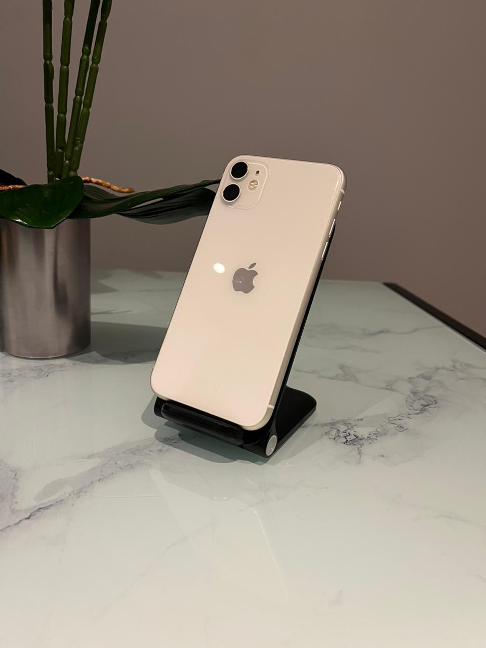 iPhone 11 – 64GB – Branco - Imagem 2