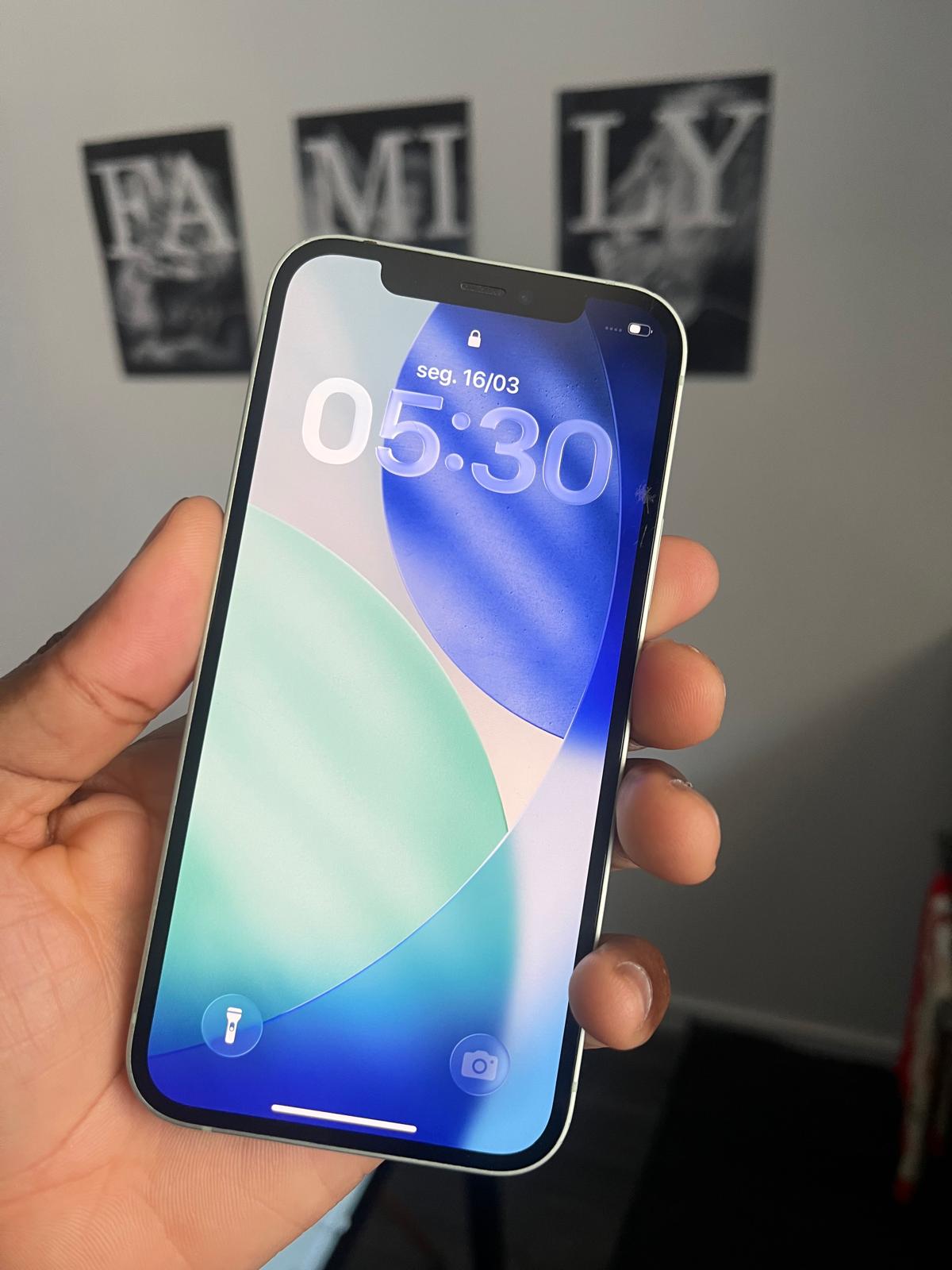 iPhone 12 128GB - Imagem 3